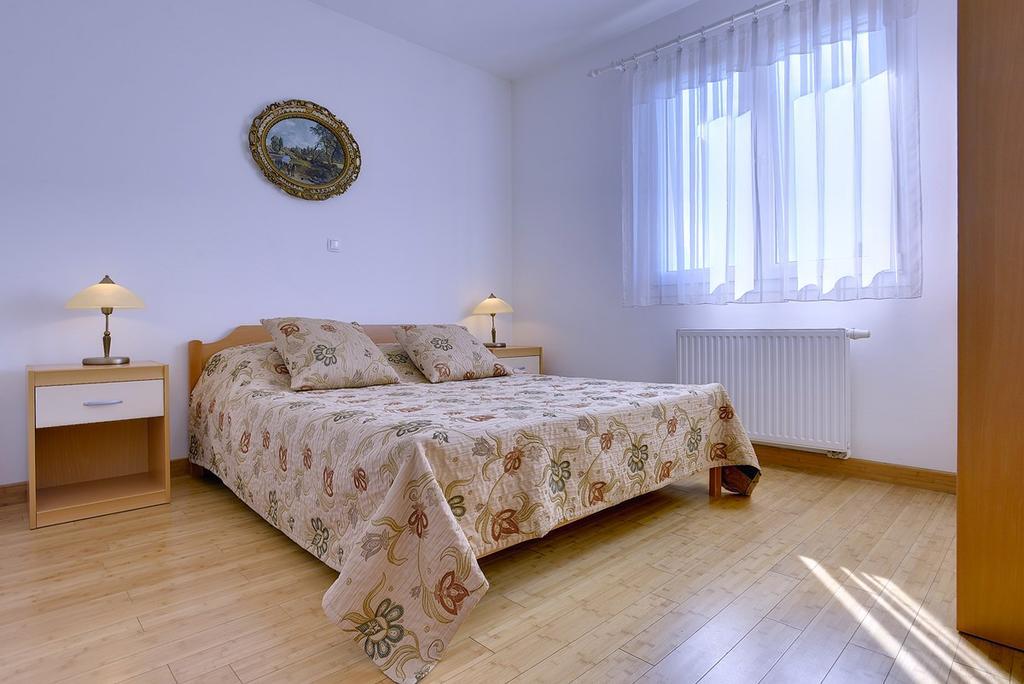 Apartment Bella Pula Extérieur photo